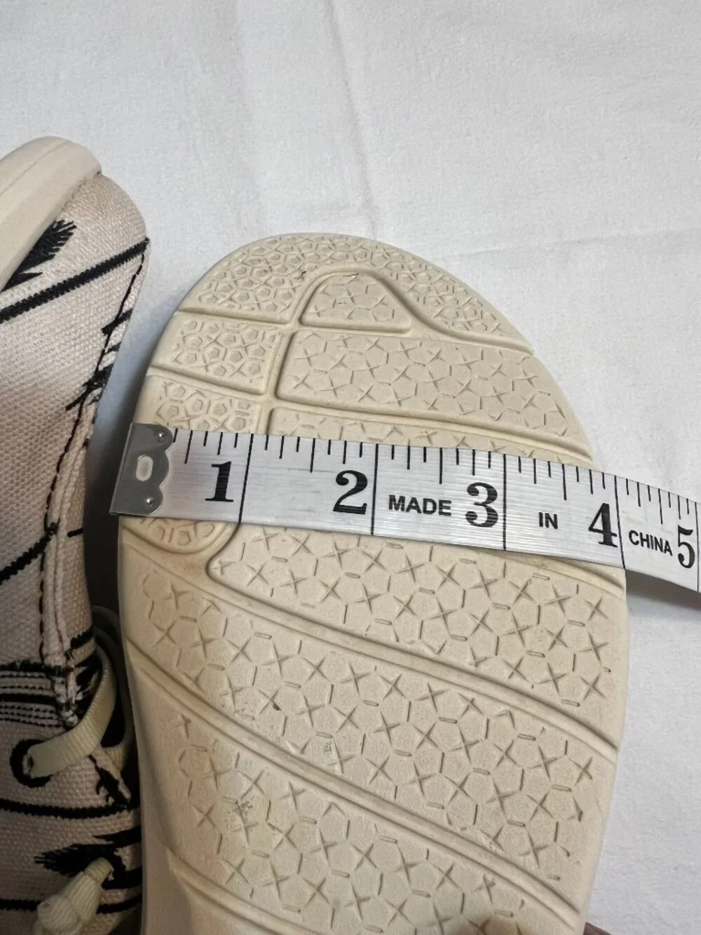 Ariat Women's Cruiser Slip-On Shoes Tan Black Geometric Print Size 10 Casual B